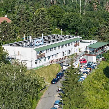 Penzion Kozi Horka U Brnenske Prehrady Hotel Brno Exterior photo