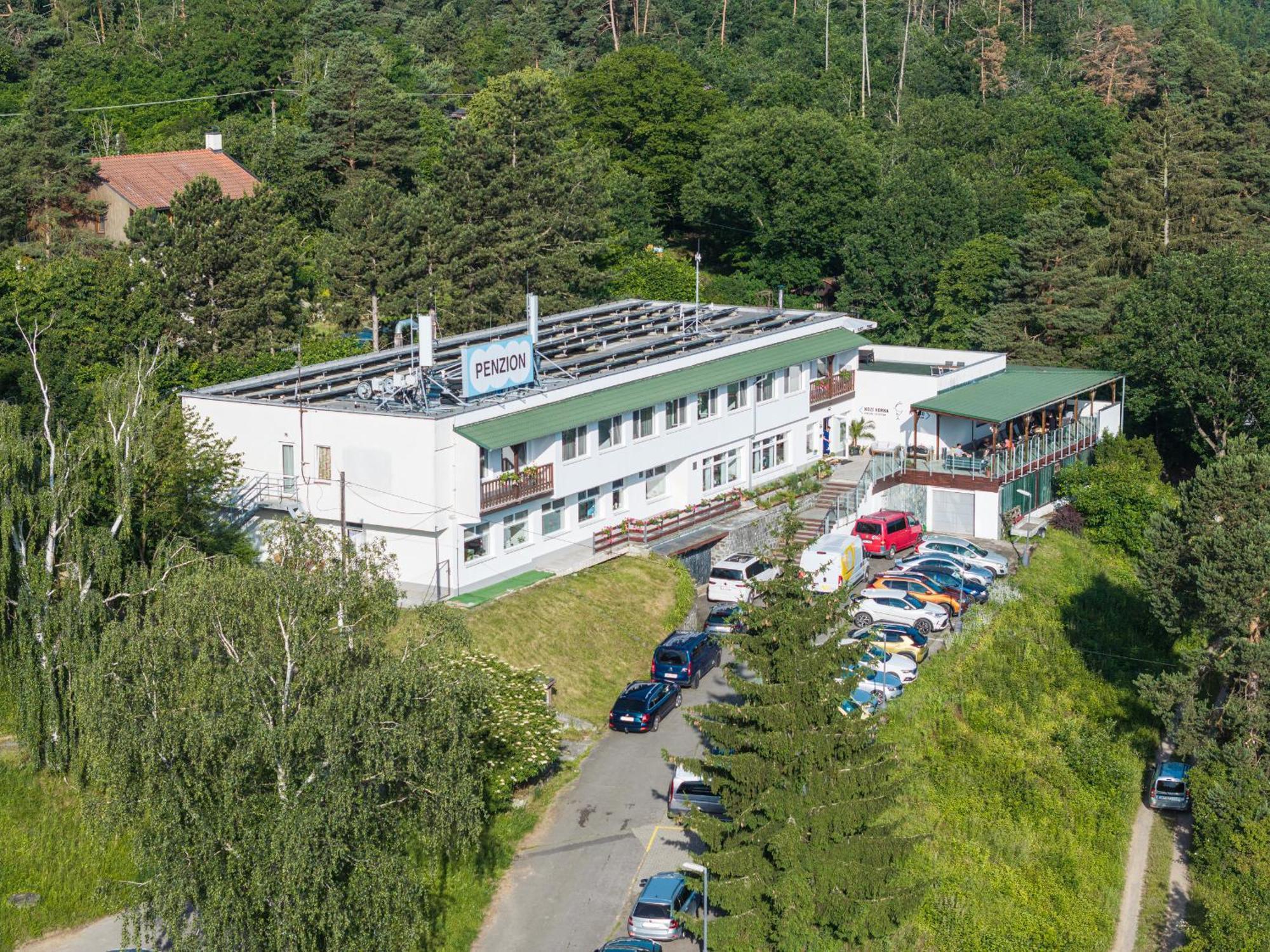 Penzion Kozi Horka U Brnenske Prehrady Hotel Brno Exterior photo