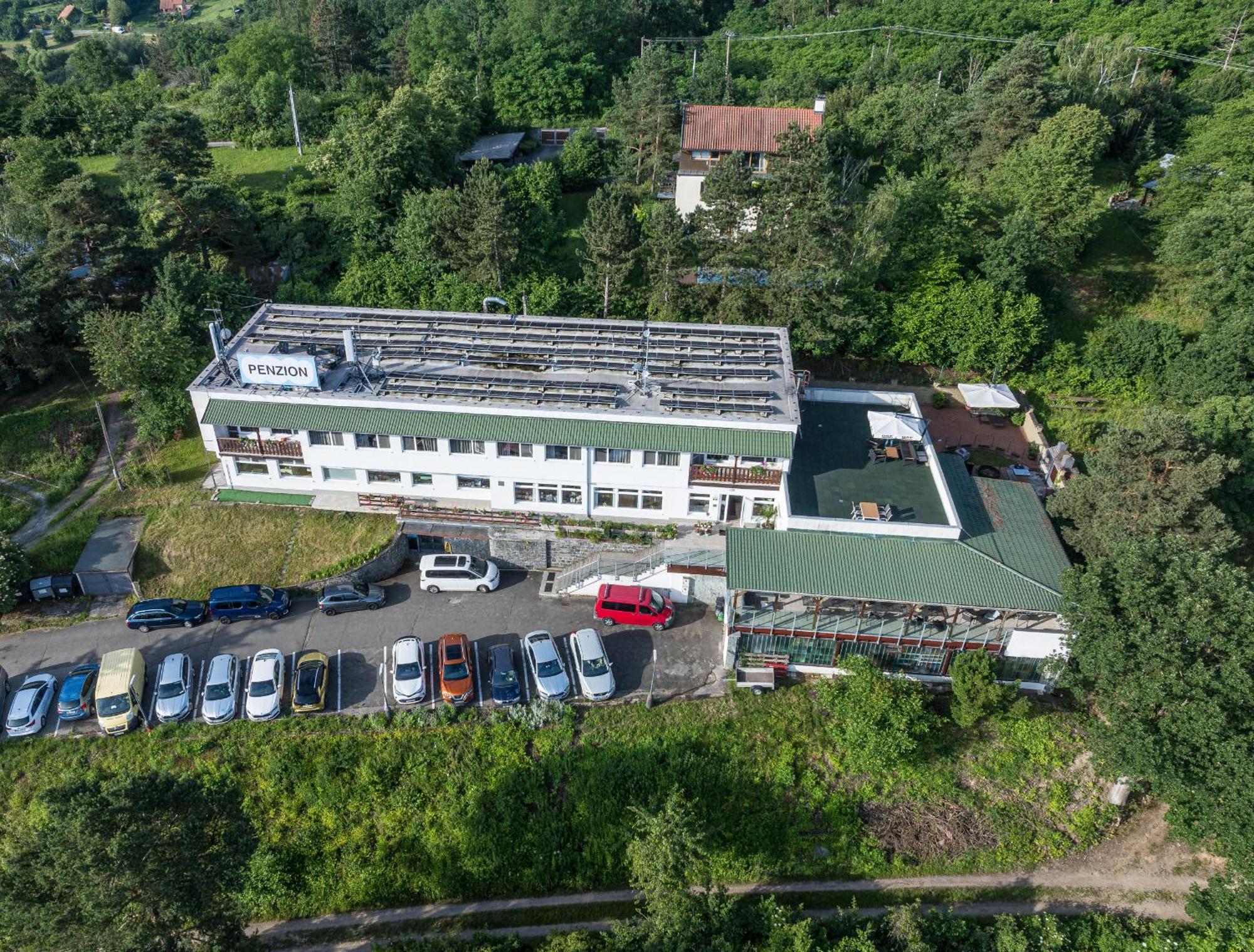 Penzion Kozi Horka U Brnenske Prehrady Hotel Brno Exterior photo